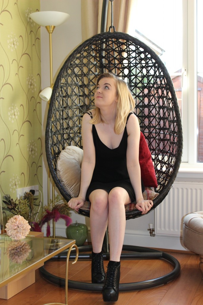 #FRESHMESS FASHION BLOGGER JUDE DUNCAN OF THE WEE BLONDIE – Mess Mag